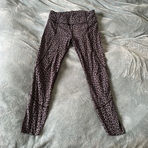Varley cheetah print workout leggings like new